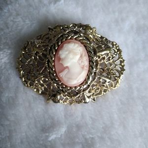 Cameo brooch